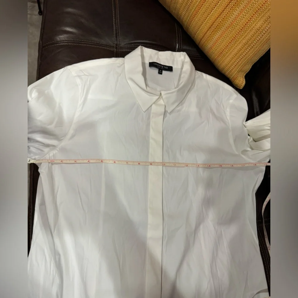 Lafayette 148 New York Crisp White cotton / spandex Button Down Shirt sz 10 - Picture 9 of 13